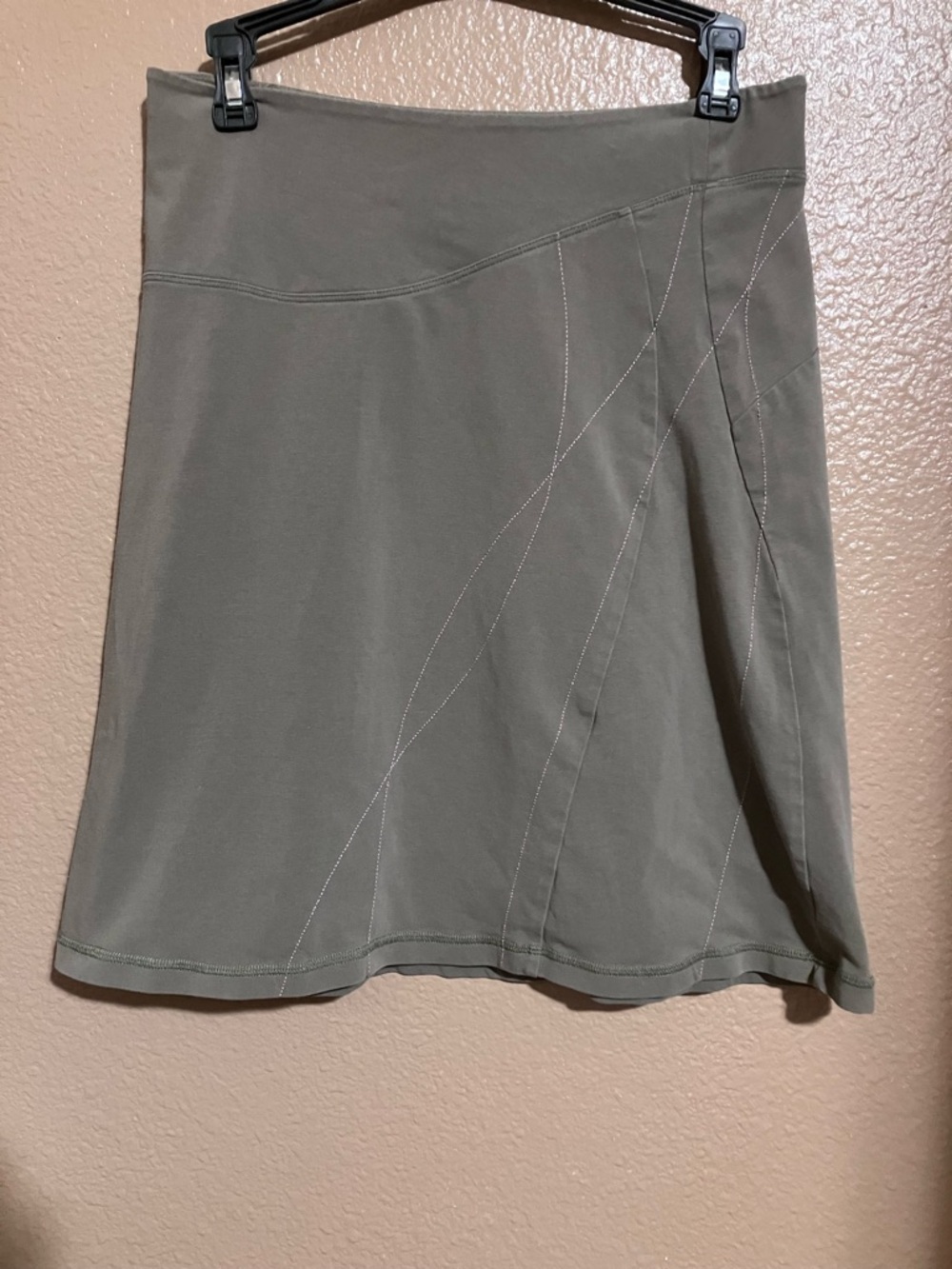 Mountain Hardwear Olive Green A-Line Skirt with Contrast Stitching